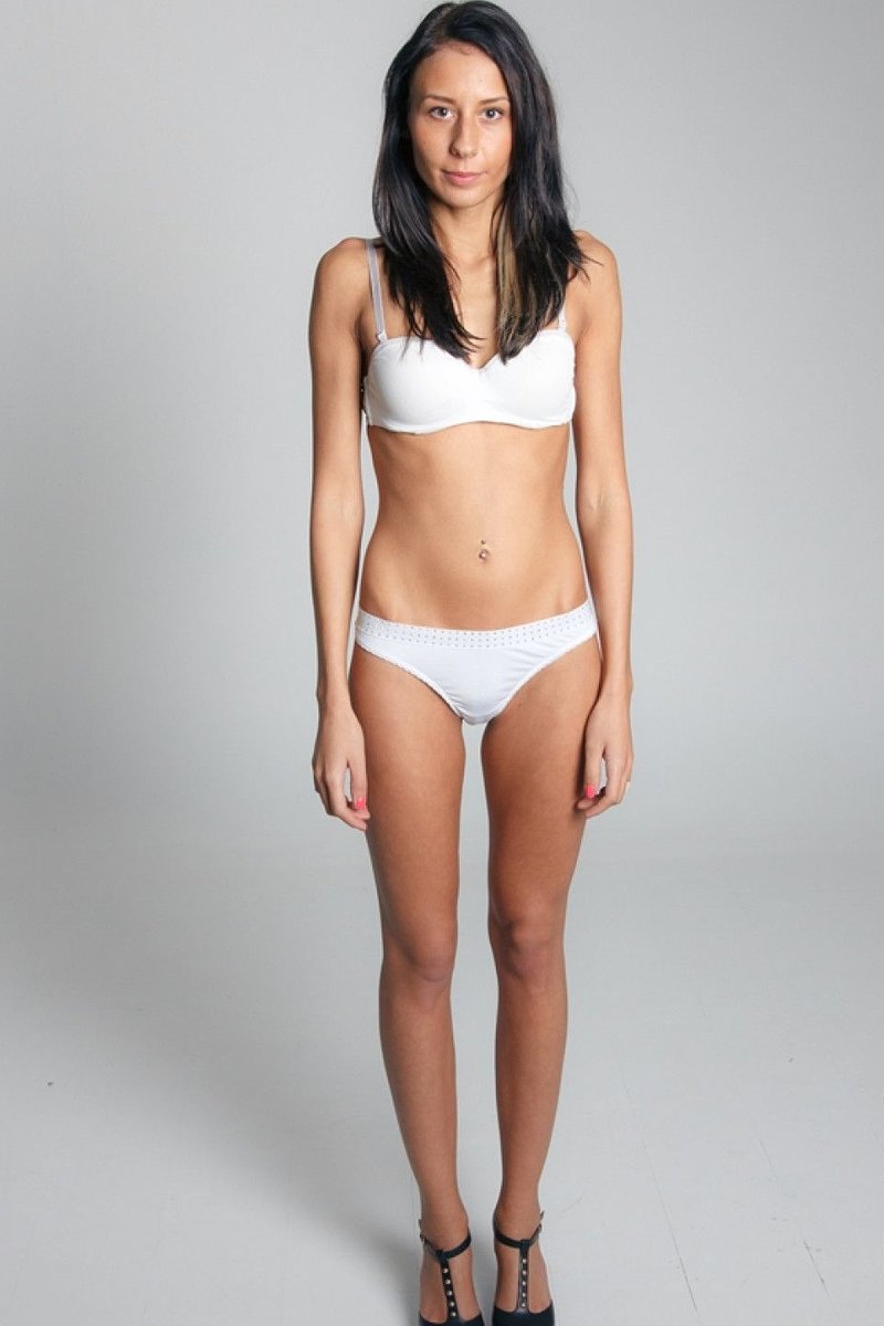 Наталья, 22 года, 4 размер груди